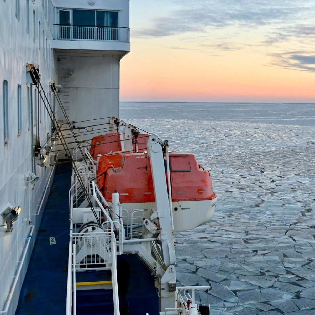 7.2. - 10.02.2025 Eisbrecher-Tour nach Helsinki - Ankerherz Verlag