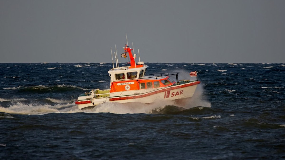 Ostsee: Crew einer Segelyacht rettet Schiffbrüchigen - Ankerherz Verlag