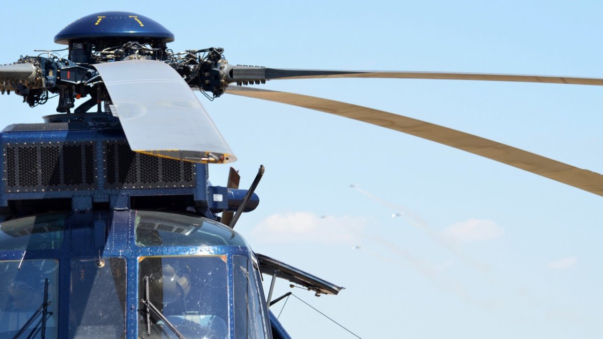 Rettung auf Usedom: SAR-Hubschrauber findet Schlauchbootfahrer - Ankerherz Verlag