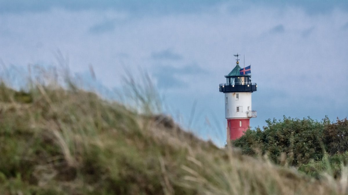 Wangerooge sucht Leuchtturmwärter und wird mit Bewerbungen geflutet - Ankerherz Verlag