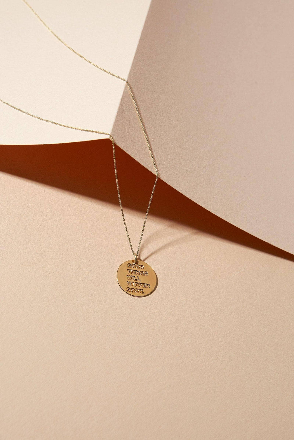 Good Things Will Happen Soon - Kette mit Medaillon