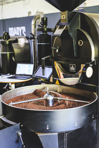 Brady's Coffee Wild Atlantic – gemahlener Kaffee mit Kakaonoten für Cafètière